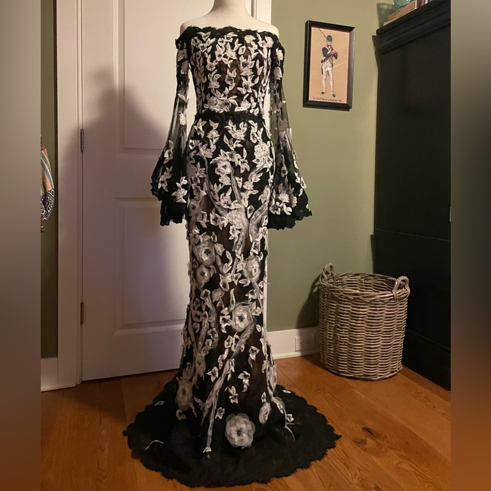 NWOT Marchesa Couture Lace, organza and sequin Gown.